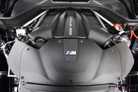 BMW X6 M 4.4 V8 575cv ** FULL OPTIONS !!! **