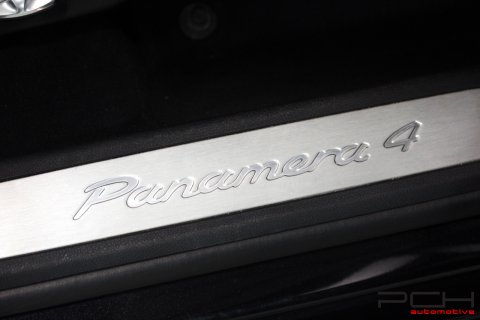 PORSCHE Panamera 4 3.6i V6 300cv PDK