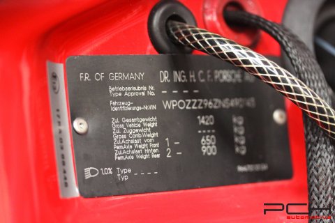 PORSCHE 964 Carrera RS