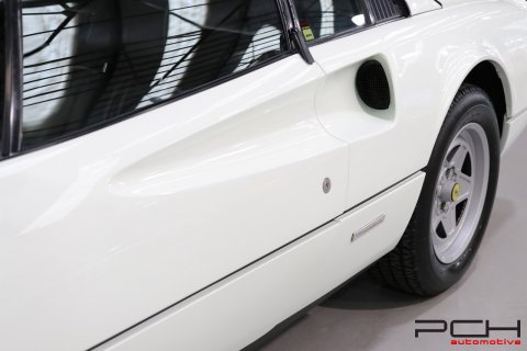 FERRARI 308 GTB - CARTER SEC -