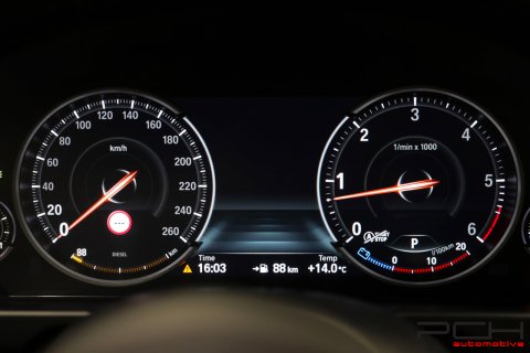 BMW X5 3.0 D xDrive40 313cv Aut. - Pack M Sport - FULL OPTIONS ! -