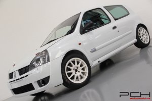 RENAULT Clio Sport 2.0i 16v 195cv