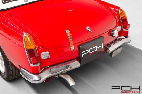MG MGB 2.0 137cv + Boîte 5 + Hard-Top - Rallye Car -