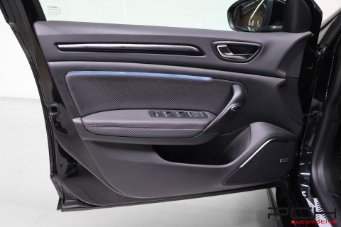 RENAULT Megane R.S. 1.8 TCe 300cv EDC Aut. - Ultime - Nr. 912 Of 1976 -