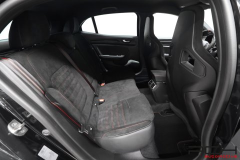 RENAULT Megane R.S. 1.8 TCe 300cv EDC Aut. - Ultime - Nr. 912 Of 1976 -