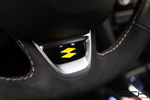 RENAULT Megane R.S. 1.8 TCe 300cv EDC Aut. - Ultime - Nr. 912 Of 1976 -