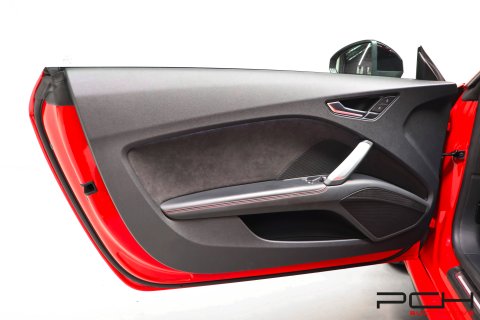 AUDI TT 2.0 TFSi 197cv S-Line Competition S-Tronic Aut.