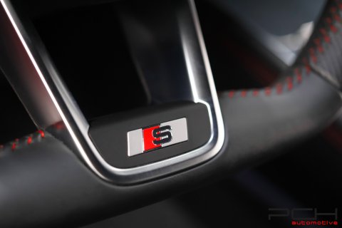 AUDI TT 2.0 TFSi 197cv S-Line Competition S-Tronic Aut.