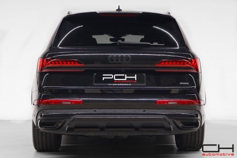 AUDI Q7 60 TFSie 340cv Quattro S-Line Competition Tiptronic - FULL OPTIONS ! -