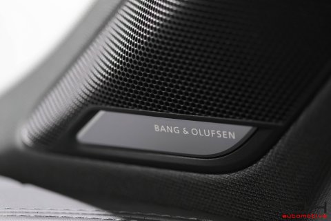 AUDI Q7 60 TFSie 340cv Quattro S-Line Competition Tiptronic - FULL OPTIONS ! -