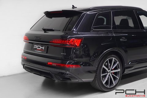 AUDI Q7 60 TFSie 340cv Quattro S-Line Competition Tiptronic - FULL OPTIONS ! -