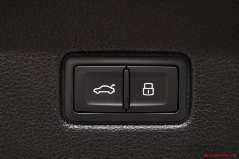 AUDI Q7 60 TFSie 340cv Quattro S-Line Competition Tiptronic - FULL OPTIONS ! -