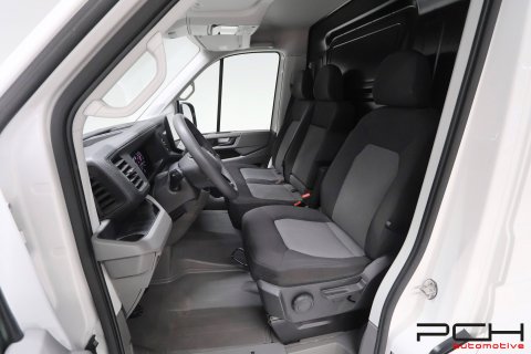 VOLKSWAGEN Crafter 2.0 CR TDi 140cv - L3H3 - New lift ! -