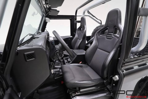 LAND ROVER Defender 90 Cabriolet TD4 122cv - SVX 