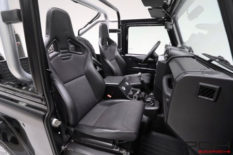 LAND ROVER Defender 90 Cabriolet TD4 122cv - SVX 
