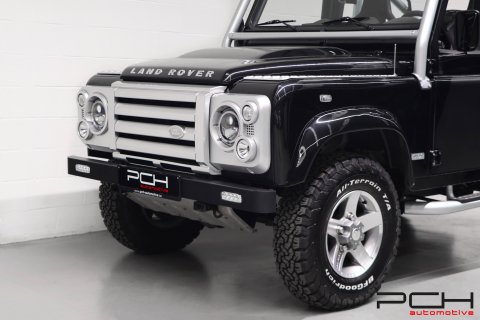 LAND ROVER Defender 90 Cabriolet TD4 122cv - SVX 