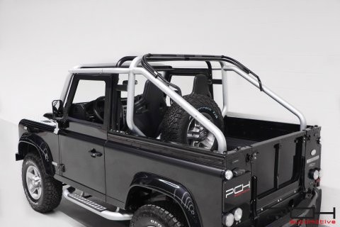 LAND ROVER Defender 90 Cabriolet TD4 122cv - SVX 