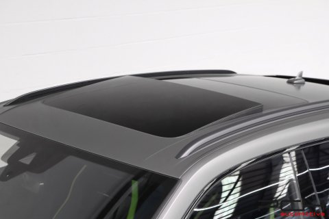 LAMBORGHINI Urus 4.0 Bi-Turbo V8 650cv - Graphite Capsule -