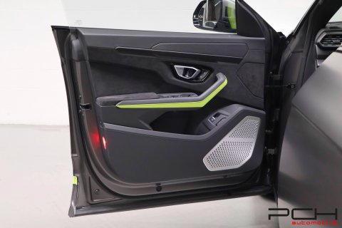 LAMBORGHINI Urus 4.0 Bi-Turbo V8 650cv - Graphite Capsule -