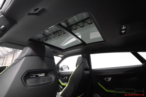 LAMBORGHINI Urus 4.0 Bi-Turbo V8 650cv - Graphite Capsule -