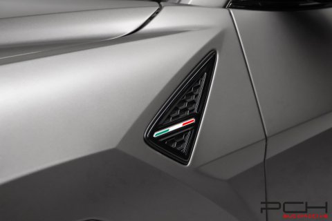 LAMBORGHINI Urus 4.0 Bi-Turbo V8 650cv - Graphite Capsule -