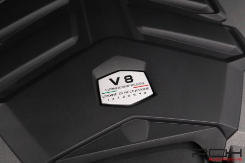 LAMBORGHINI Urus 4.0 Bi-Turbo V8 650cv - Graphite Capsule -