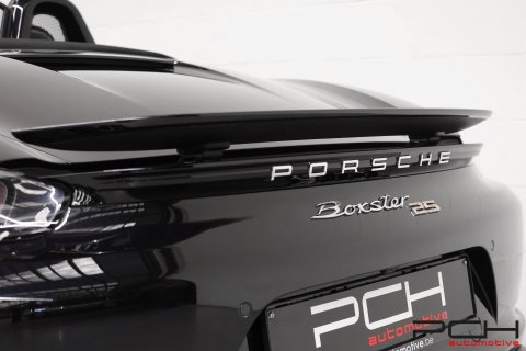 PORSCHE Boxster 25 Years 4.0 400cv PDK - Limited Edition 90 of 1250 -