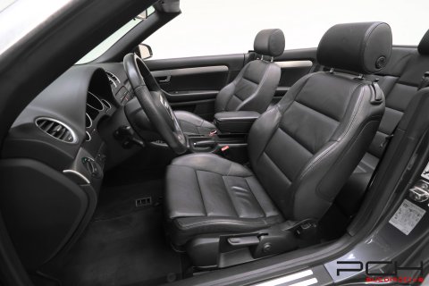 AUDI A4 Cabriolet 2.0 TDi 140cv - S-line -