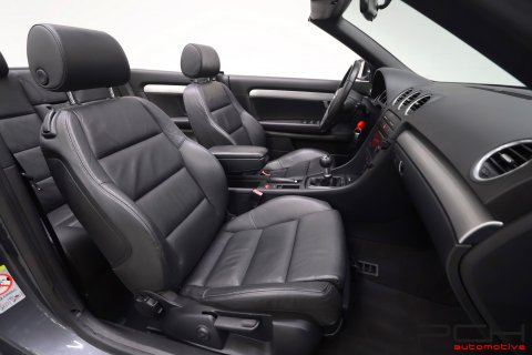 AUDI A4 Cabriolet 2.0 TDi 140cv - S-line -