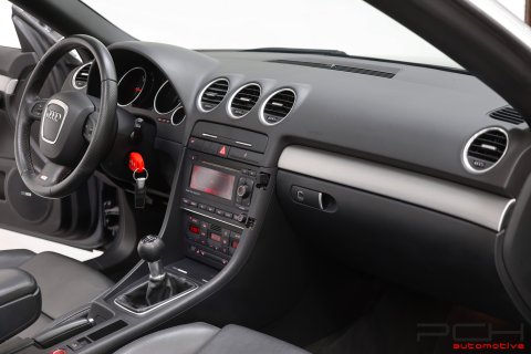 AUDI A4 Cabriolet 2.0 TDi 140cv - S-line -