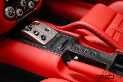 FERRARI 599 GTB Fiorano 6.0i V12 620cv F1