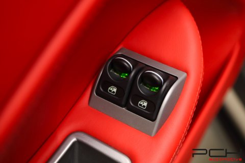 FERRARI 599 GTB Fiorano 6.0i V12 620cv F1