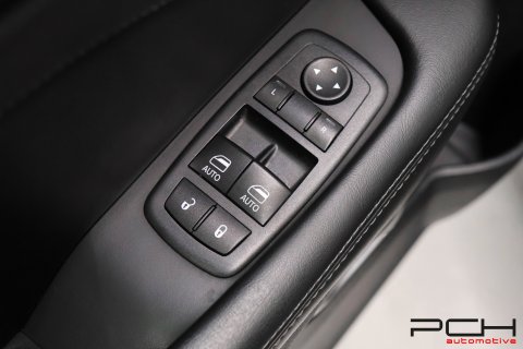 DODGE Challenger 3.6i V6 310cv Aut. - SXT Plus -