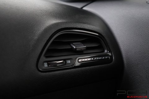 DODGE Challenger 3.6i V6 310cv Aut. - SXT Plus -