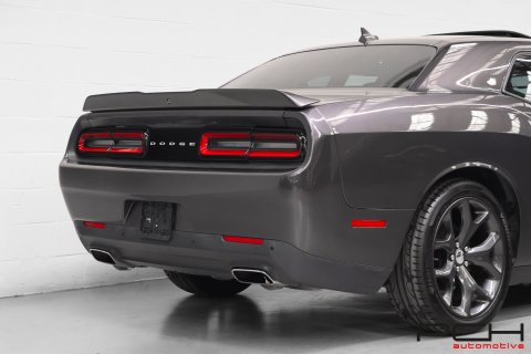 DODGE Challenger 3.6i V6 310cv Aut. - SXT Plus -