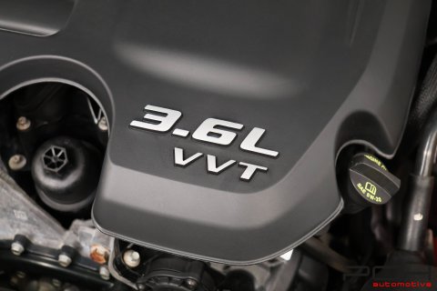 DODGE Challenger 3.6i V6 310cv Aut. - SXT Plus -