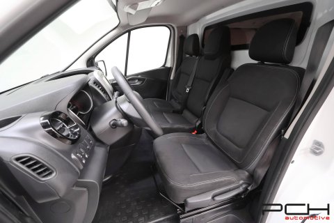 RENAULT Trafic 2.0 Blue dCi 120cv - L2H1 -