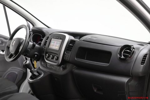 RENAULT Trafic 2.0 Blue dCi 120cv - L2H1 -