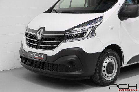 RENAULT Trafic 2.0 Blue dCi 120cv - L2H1 -