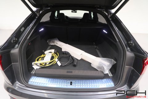 AUDI Q8 e-hybrid 60 TFSIe Quattro S-Line Competition Tiptronic - Full Options ! -