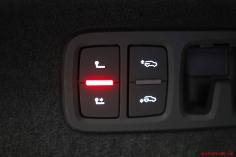 AUDI Q8 e-hybrid 60 TFSIe Quattro S-Line Competition Tiptronic - Full Options ! -