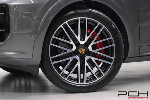 PORSCHE Cayenne S 3.0 Turbo V6 E-Hybrid - Pack Sport Design -