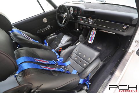 PORSCHE 911 - Look 3.0 RS -