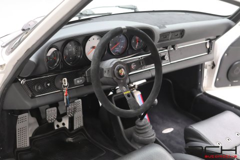 PORSCHE 911 - Look 3.0 RS -
