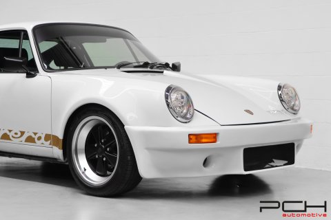 PORSCHE 911 - Look 3.0 RS -
