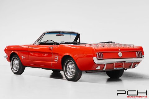 FORD Mustang Cabriolet 200ci 3.3 6 Cylindres Automatique
