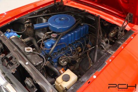 FORD Mustang Cabriolet 200ci 3.3 6 Cylindres Automatique