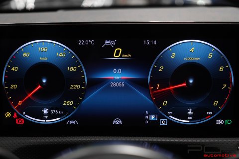 MERCEDES-BENZ CLA 200 163cv Aut. - AMG Line -