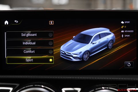 MERCEDES-BENZ CLA 35 AMG Shooting Brake 2.0 Turbo 306cv 4-Matic Aut.