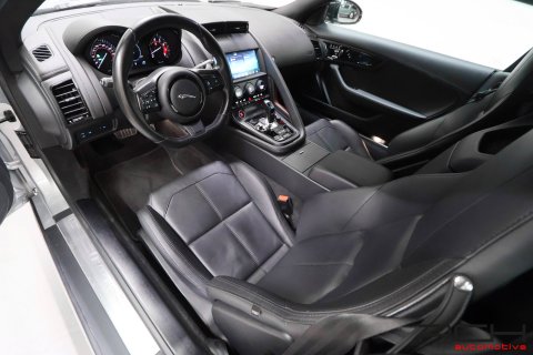 JAGUAR F-Type P300 2.0 300cv Aut.